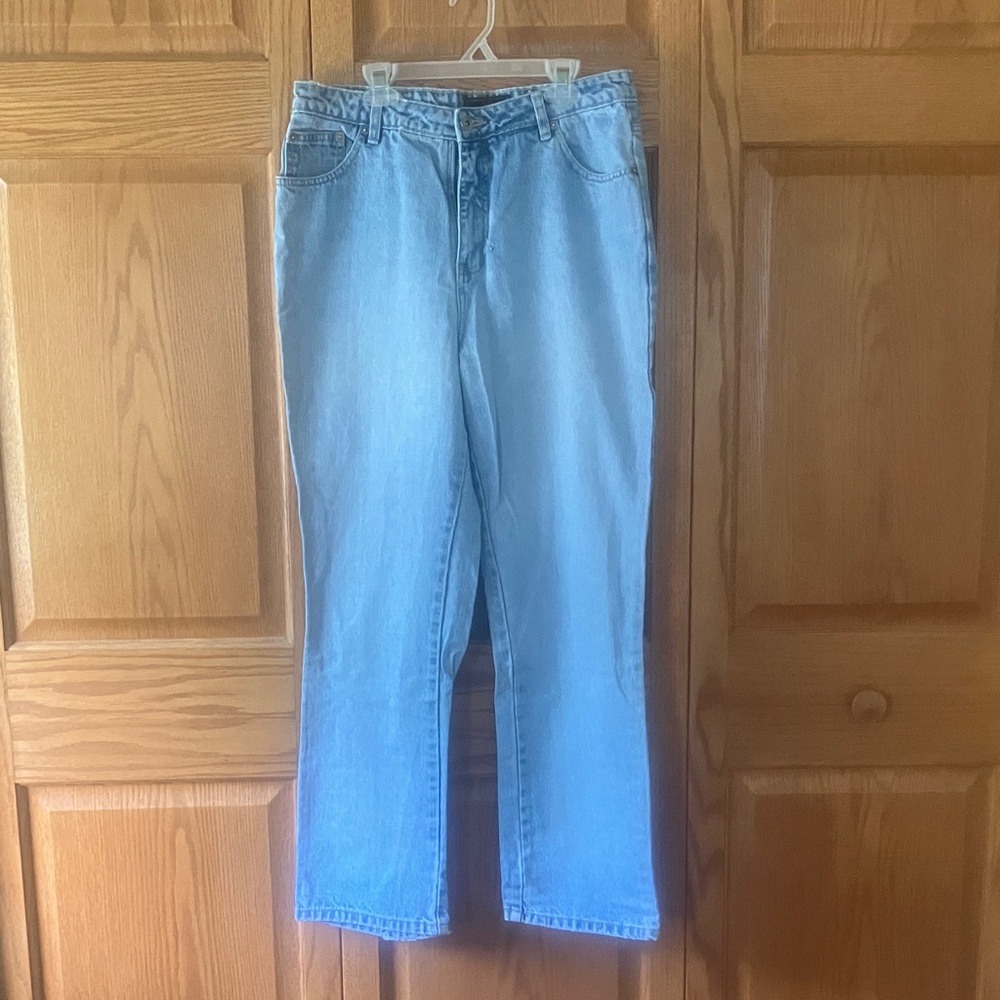 Vintage Light Blue Straight Leg Women's Jeans